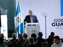El presidente de Guatemala, Alejandro Giammattei, anuncia que todos los guatemaltecos que lleguen al país procedentes de Europa vía aérea serán puestos en cuarentena. EFE/Presidencia de Guatemala