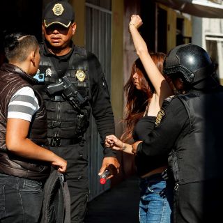 Desconocido le tira a Ariadna café hirviendo en la cara; nadie hizo nada, lamenta