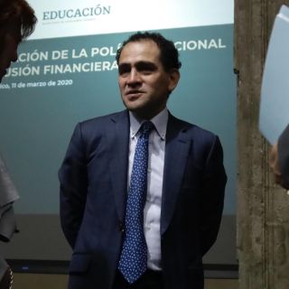 Hacienda revisa mercados mundiales para definir acciones económicas