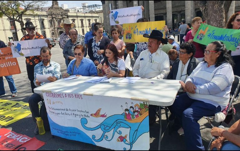 Pobladores se manifiestan por el Día Internacional de Acción Contra las Presas y por los Ríos, el Agua y la Vida. EL INFORMADOR/ Y. Mora