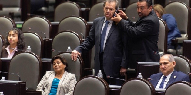 No me voy de Morena, que salgan otros: Mu&ntilde;oz Ledo