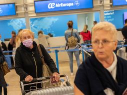 Por coronavirus, EU frena vuelos desde Europa