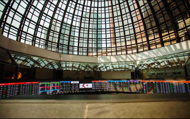 De acuerdo con el mercado bursátil, al registrar una caída de ese porcentaje se suspenden las cotizaciones de las emisoras para evitar las caídas más fuertes. Facebook / Bolsa Mexicana de Valores