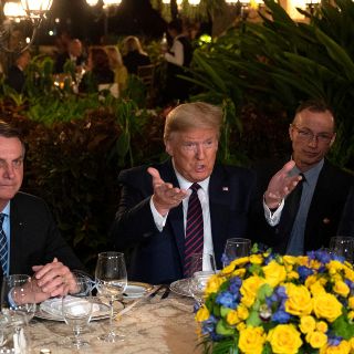 Funcionario brasileño que estuvo con Trump y Bolsonaro da positivo de coronavirus