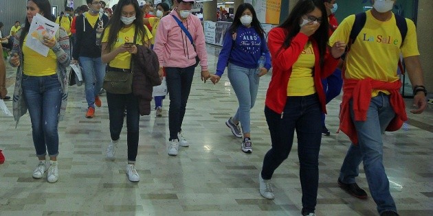 Salud analiza cancelaci&oacute;n de eventos masivos por coronavirus