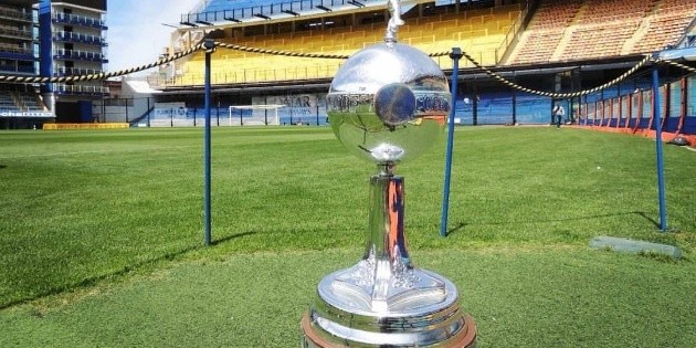Conmebol suspende partidos de Copa Libertadores por Covid-19