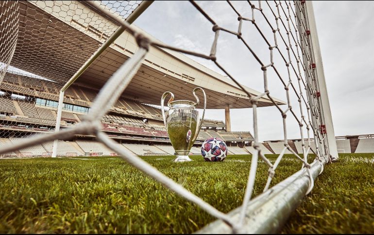 SUSPENDIDAS. La UEFA decidió suspender la Champions League y la Europa League. TWITTER/@UEFA