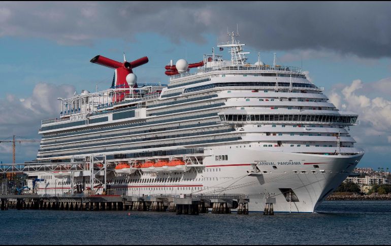 Este crucero desde hace 5 días estaba en Barbados, donde se afirmó que había en la tripulación 4 personas con coronavirus. AFP / ARCHIVO