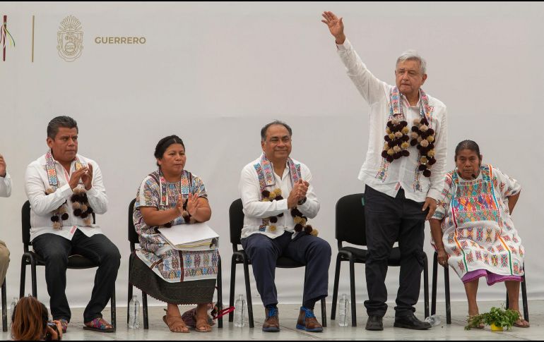 El Presidente sostuvo un encuentro con las comunidades amuzga y mixteca en Guerrero. NTX/G. Luna