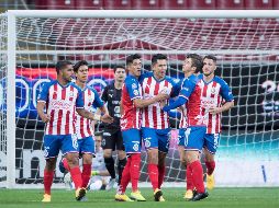 A pesar de que los regios fueron superiores en todos los aspectos, no tuvieron más oportunidad y Chivas repartió puntos. EFE/F. Guasco