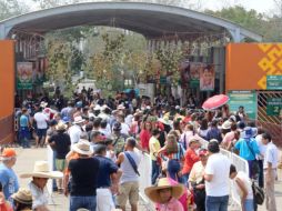 Veinticuatro horas antes, un boletín oficial describió que la euforia y baile formaron parte de la segunda noche de conciertos en la Plaza de las Artes de la Ciudad de Trueno. TWITTER / @CumbreTajin