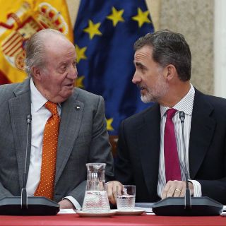 El rey Felipe VI renuncia a la herencia de su padre