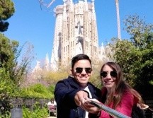 Mientras esperan su regreso a México, la pareja permanece en hotel y tiene que realizar gastos como hospedaje y alimentación. ESPECIAL