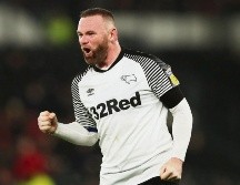 El delantero del Derby County señaló que todas las competencias tendrían que haber sido suspendidas desde hace tiempo. TWITTER/@waynerooney