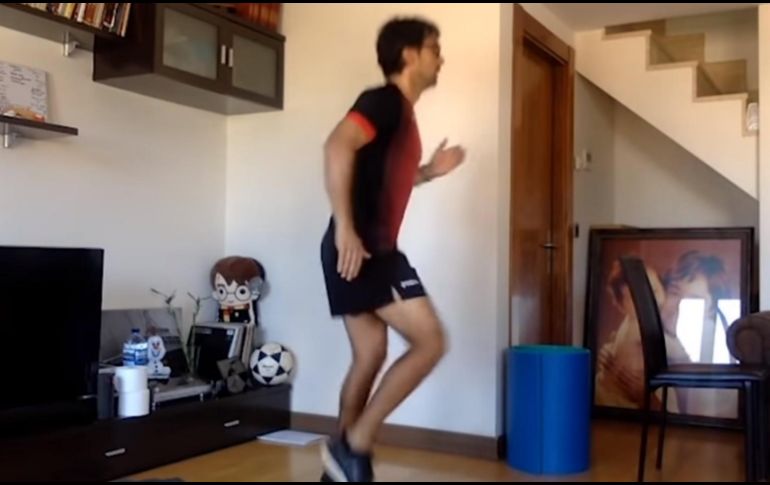 A través de YouTube, el preparador físico del equipo entrena a sus jugadores. YOUTUBE/C.D. Leganés