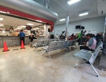 Los empleados mayores de 60 años, mujeres embarazadas o quienes padezcan alguna enfermedad crónica no tendrán que ir a trabajar.  EL INFORMADOR / ARCHIVO