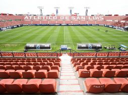 La directiva del cuadro potosino no ha dado a conocer el nombre de los futbolistas, pero trascendió que se buscará hacerles pruebas a todos los integrantes del plantel para descartar que porten el virus. IMAGO7