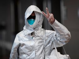 Expertos y científicos de todo el mundo están estudiando a contrarreloj las implicaciones del covid-19. AP/D. Zalubowski