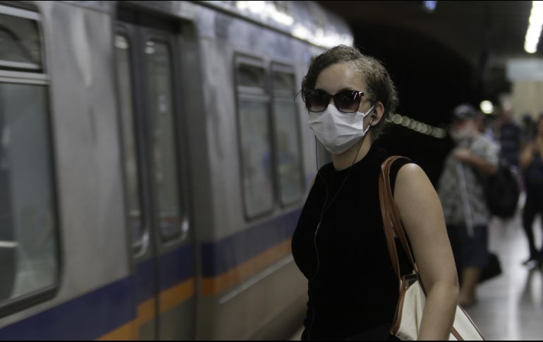 Al momento, hay alrededor de seis mil 800 pruebas de coronavirus distribuidas en el país. Xinhua / L. Tavora