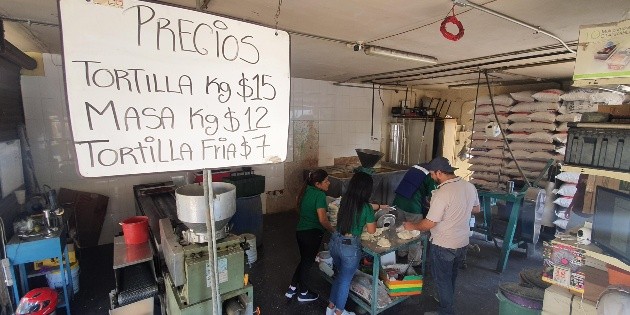 Aumentan precio de tortilla; Profeco relaja los operativos