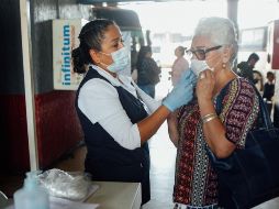 Los trabajadores explicaron que invitan a la gente a la revisión, “pero que no van a estar detrás de los usuarios”. EL INFORMADOR/G. Gallo