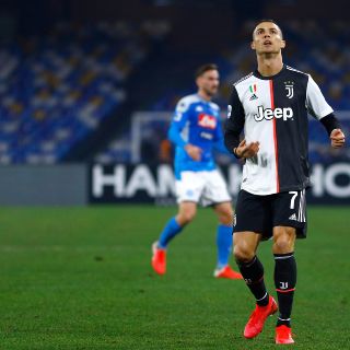 Serie A estudia reducir el sueldo de jugadores para hacer frente a la crisis