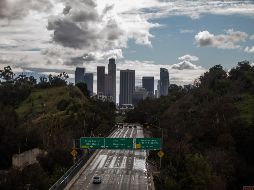 California proyecta que 56% de sus residentes se infectará en un periodo de ocho semanas. AFP/A. Gomez