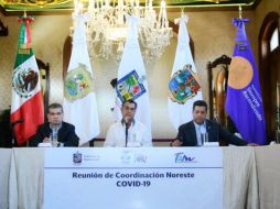 Los gobernadores buscarán también una reunión con autoridades de Texas para la homologación de lineamientos en la frontera. TWITTER/@mrikelme