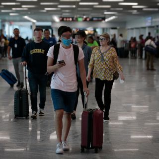 Repatrian a mil 153 mexicanos por contingencia de COVID-19