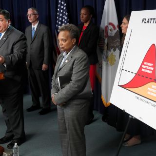 Illinois se suma a California y Nueva York; ordena confinamiento