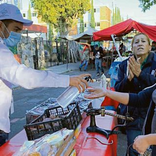 Instalan filtros sanitarios en tianguis y mercados de ZMG