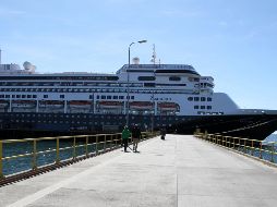 El crucero Zaandam zarpó el 7 de marzo de Buenos Aires hacia San Antonio, en la costa central de Chile, como destino final. AFP/C. Monge