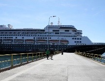 El crucero Zaandam zarpó el 7 de marzo de Buenos Aires hacia San Antonio, en la costa central de Chile, como destino final. AFP/C. Monge