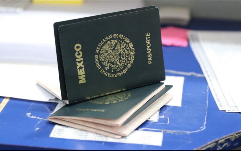 La SRE detalla que el pago de derechos efectuado para el trámite de pasaporte tiene una vigencia de cinco años. NTX/ARCHIVO