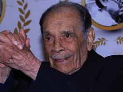 ''Qué pena no despedir al más grande técnico mexicano, 'Don Nacho', se merece el estadio Azteca lleno por lo que le dio al futbol'', escribió el chileno en sus redes sociales. IMAGO7