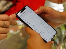 Los estudiantes que estén interesados  solo deben contar con un dispositivo móvil liberado o compatible con chips  Telcel. EL INFORMADOR / ARCHIVO