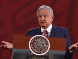 ''Hago un llamado a todos los comerciantes, empresarios a que actúen con responsabilidad de que nos ayuden'', dijo el Mandatario respecto a mantener empleos. SUN / C. Mejía