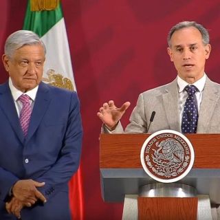 AMLO da fecha a lo peor por coronavirus; López-Gatell dice: "más o menos"