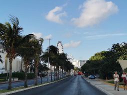 La alcaldesa de Cancún anunció que a partir de hoy se restringirá la presencia de personas en las calles. SUN / ARCHIVO