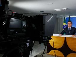 Bolsonaro insistió en que es necesario adoptar medidas sanitarias frente al COVID-19. EFE/I. Nobrega