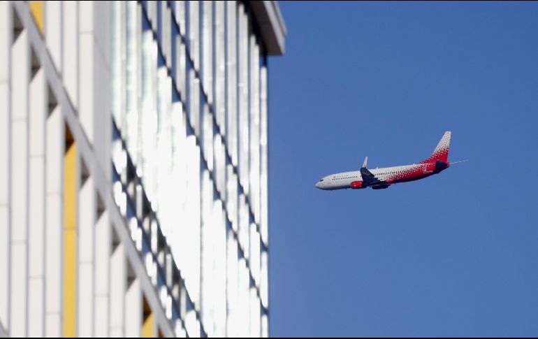 El primer ministro también ordena a las autoridades regionales recomendar a los ciudadanos que limiten los viajes, incluso con fines turísticos y de descanso. EFE / EPA / M. Shipenkov