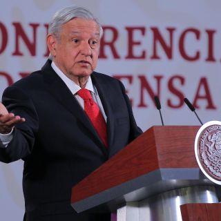 No me puedo poner en cuarentena: López Obrador