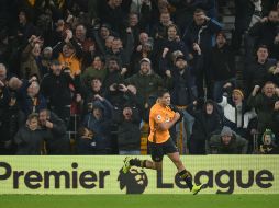 Raúl Jiménez es uno de los elementos más queridos por parte de la afición del Wolverhampton. EFE / ARCHIVO