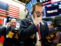 El Dow Jones subió casi un 13 por ciento en el balance semanal. EFE/J. Lane