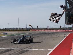 La Fórmula 1 vio truncado su sueño de concretar una temporada 2020 con 22 carreras, algo inédito. AP / ARCHIVO