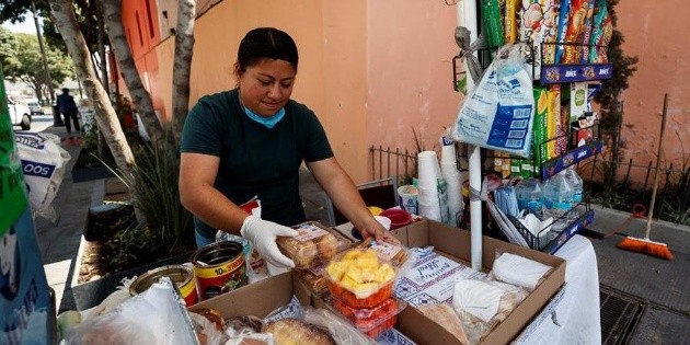 El Gobierno de M&eacute;xico establece reducir el aforo en espacios p&uacute;blicos