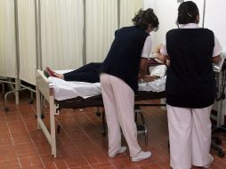 Contratarán médicos especialistas, médicos generales, enfermeras especialistas y enfermeras generales, así como afanadores y administrativos. EL INFORMADOR/ARCHIVO