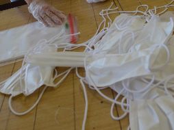 Los kits contendrán artículos como cubrebocas y gel. AFP/ARCHIVO