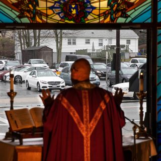 Trump extiende el aislamiento por coronavirus hasta el 30 de abril