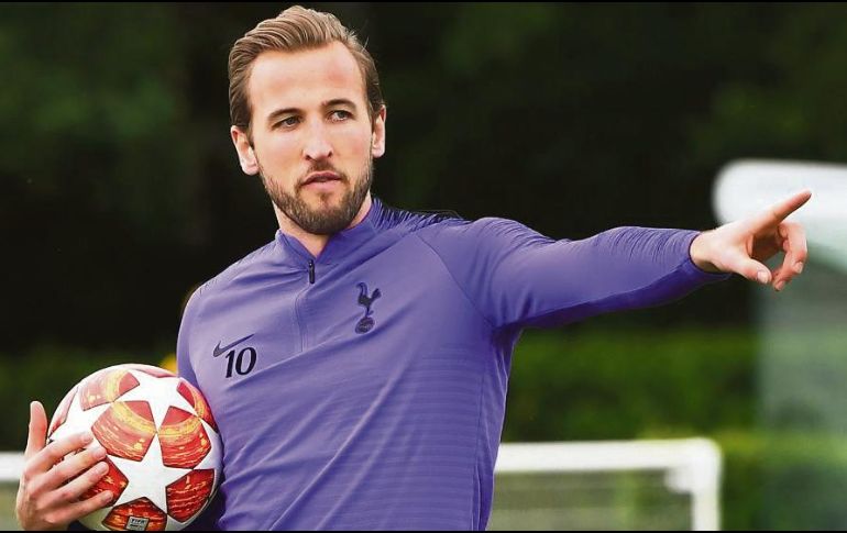 NO PARA. El delantero inglés continúa con su recuperación tras la lesión sufrida en enero pasado. ESPECIAL